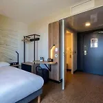 B&B Hotel Saintes 3* Saintes