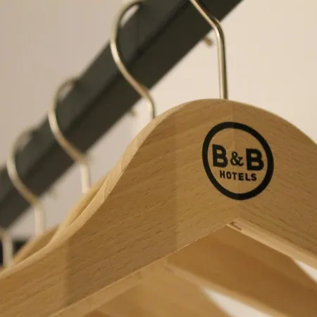 B&B Hotel Saintes 3* Saintes