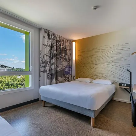 B&B Hotel Saintes 3*