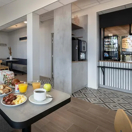 B&B Hotel Saintes