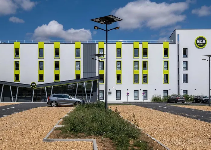 B&B Hotel Saintes 3* Saintes