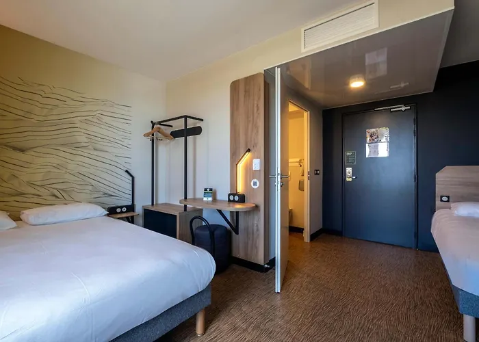 B&B Hotel Saintes Hotel Saintes